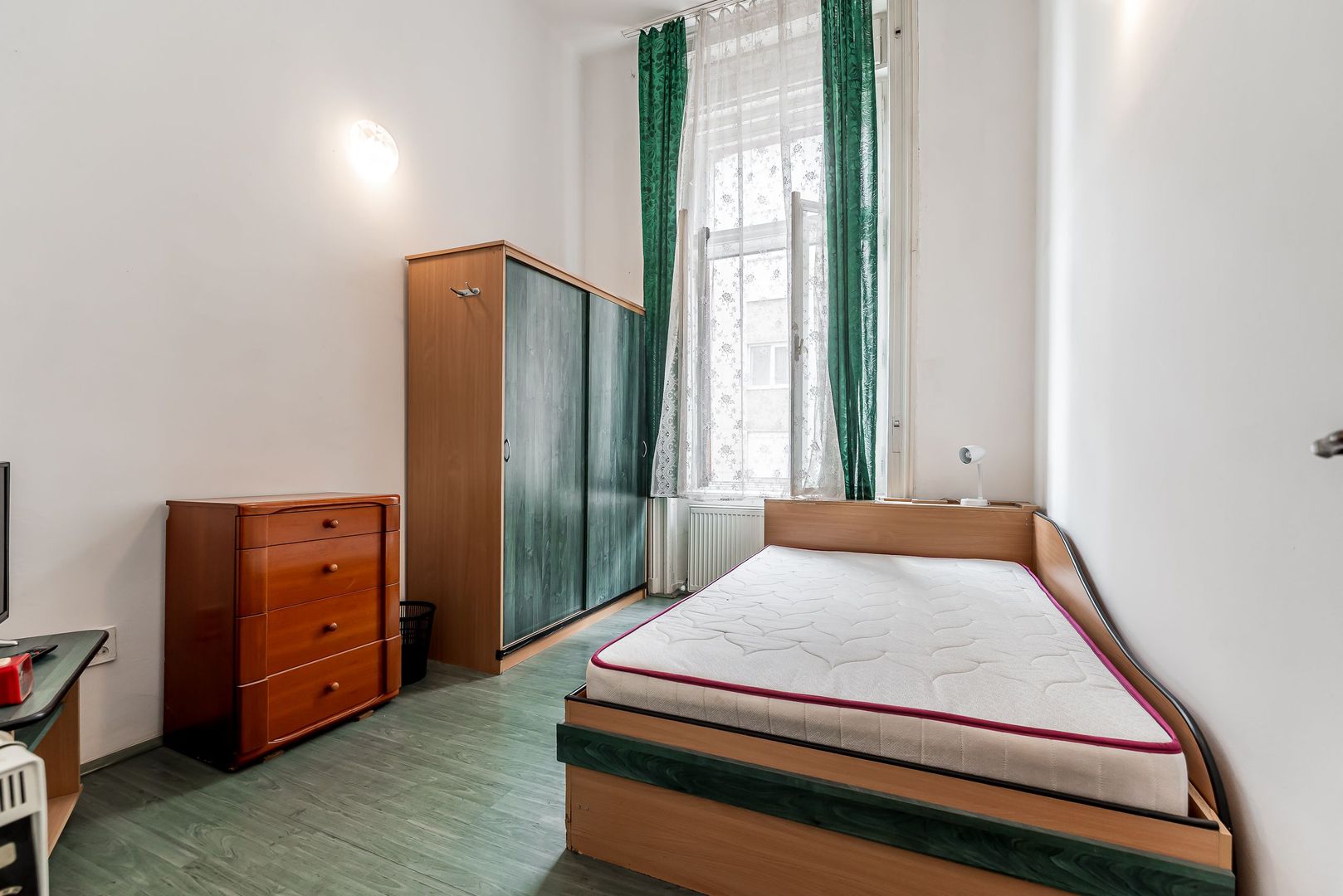 Apartament ultracentral cu 3 camere plus un bonus Comision 0 - Poză 4