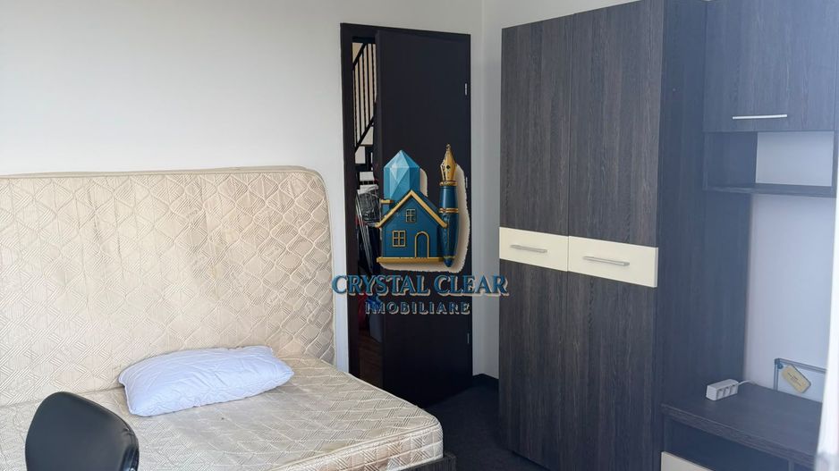 Apartament - Penthouse 4 camere - zona 7 noiembrie - Poză 5