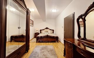 Apartament in centru langa Universitate, cu parcare subterana - Poză 7