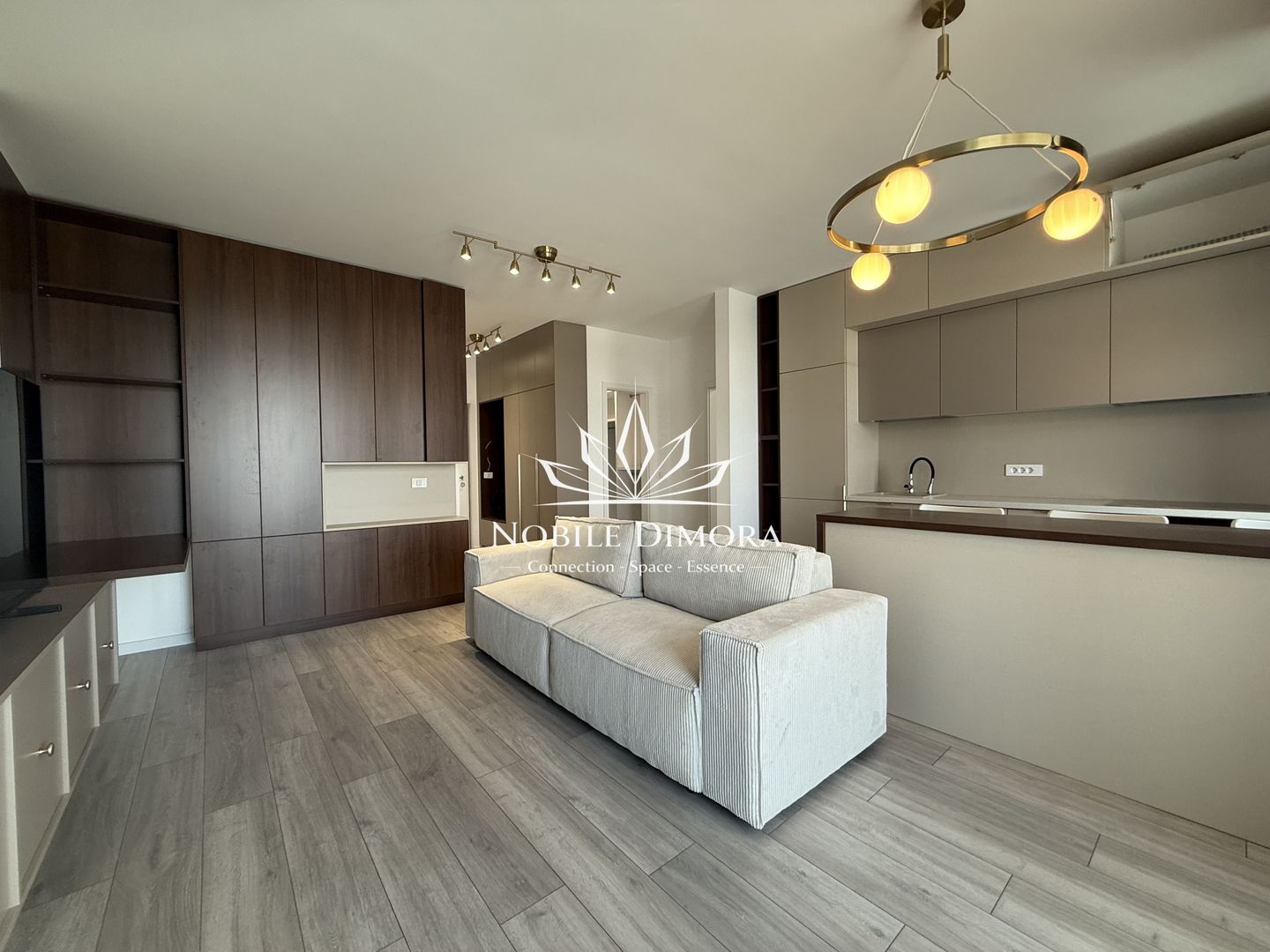 Vivalia Grand - Apartament modern cu 2 camere, dressing, parcare - Poză 2