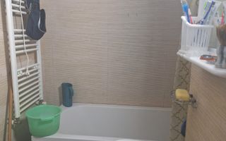 Apartament cu 2 camere de vânzare - Poză 6