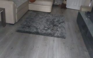 P.f De vanzare apartament cu 4 camere - Poză 1