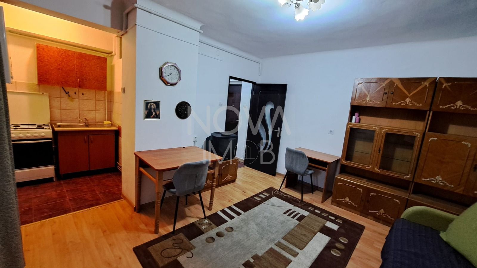 Garsoniera de inchiriat, etaj intermediar, Terezian - Poză 1
