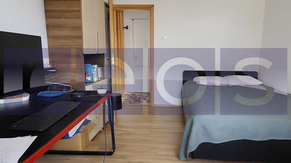 Vanzare apartement 4 camere Mosilor| centrala proprie  | bloc 1981 - Poză 2
