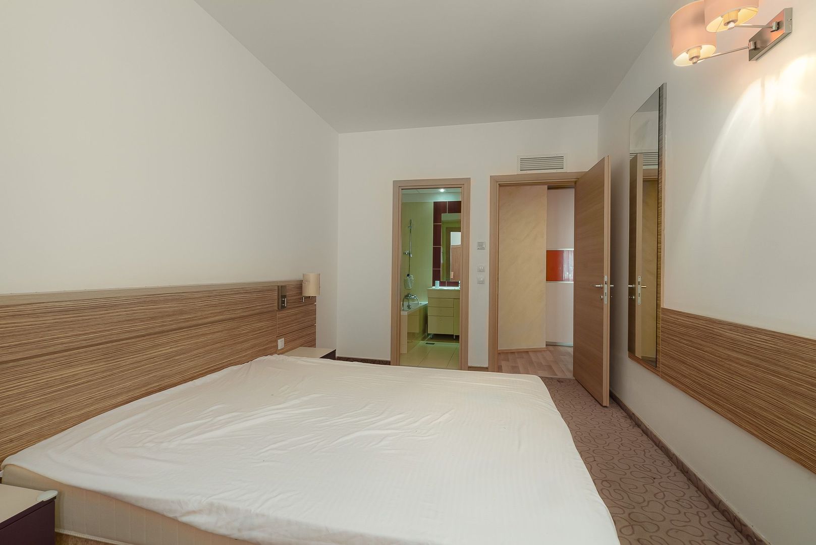 Inchiriere 3 camere Rin Grand Residence, 84 mp, comision 0% - Poză 15