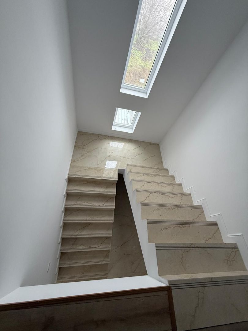 Mutare imediată! Vilă duplex 4 camere cu curte proprie - Poză 12