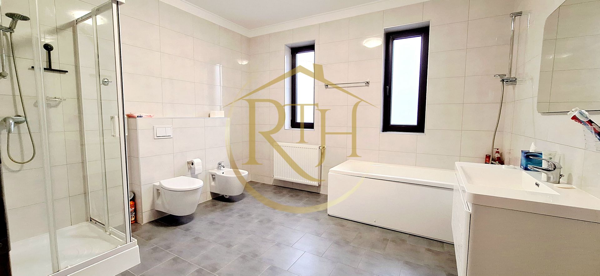 Oferim spre inchiriere casa cu 4 camere in Giroc aproape de Penny ,pet friendly. - Poză 18