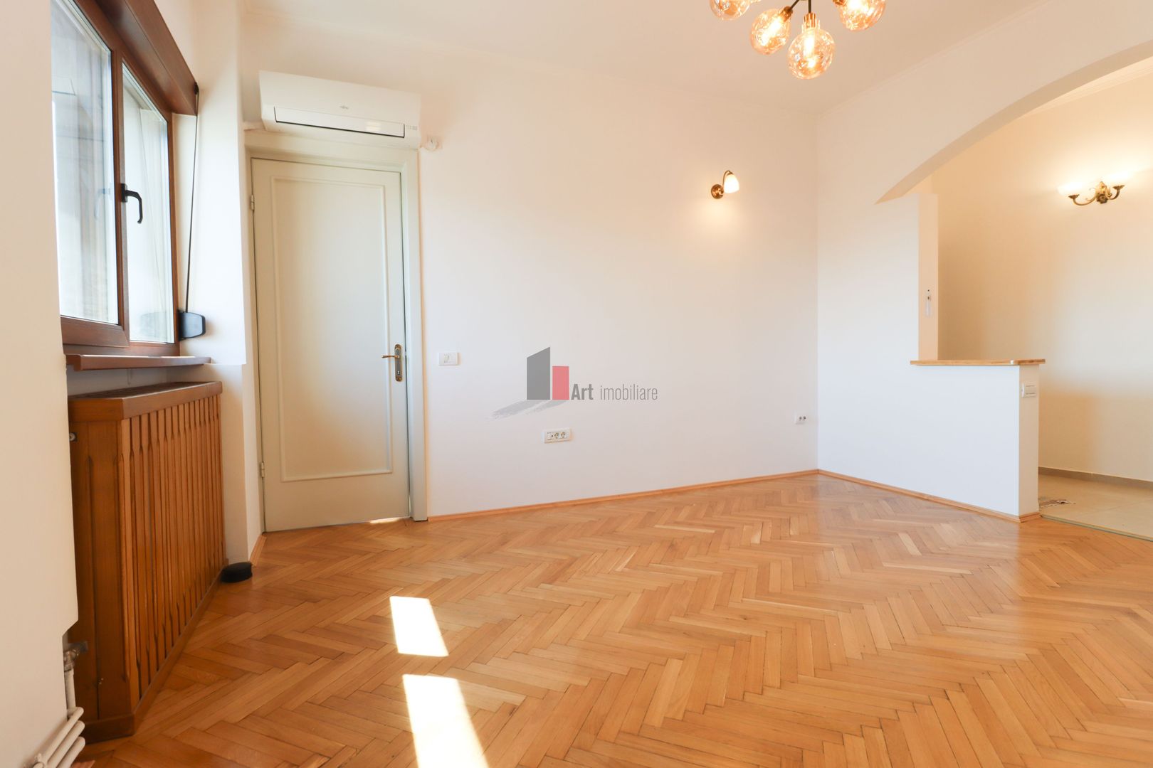 Apartamentul "COBERTURA",  PENTHOUSE "PIATA SPANIEI", TERASA 63 mp, CONSOLIDAT - Poză 39
