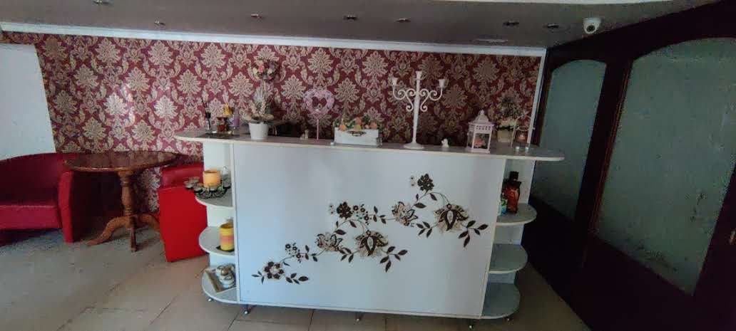 IDEAL PENTRU SALON INFRUMUSETARE / RESTAURANT/BAR/GRADINITE - Poză 16