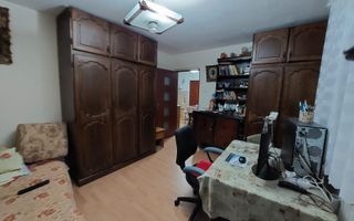 Apartament 3 camere decomandat, etaj intermediar, zona Minerva - Poză 7