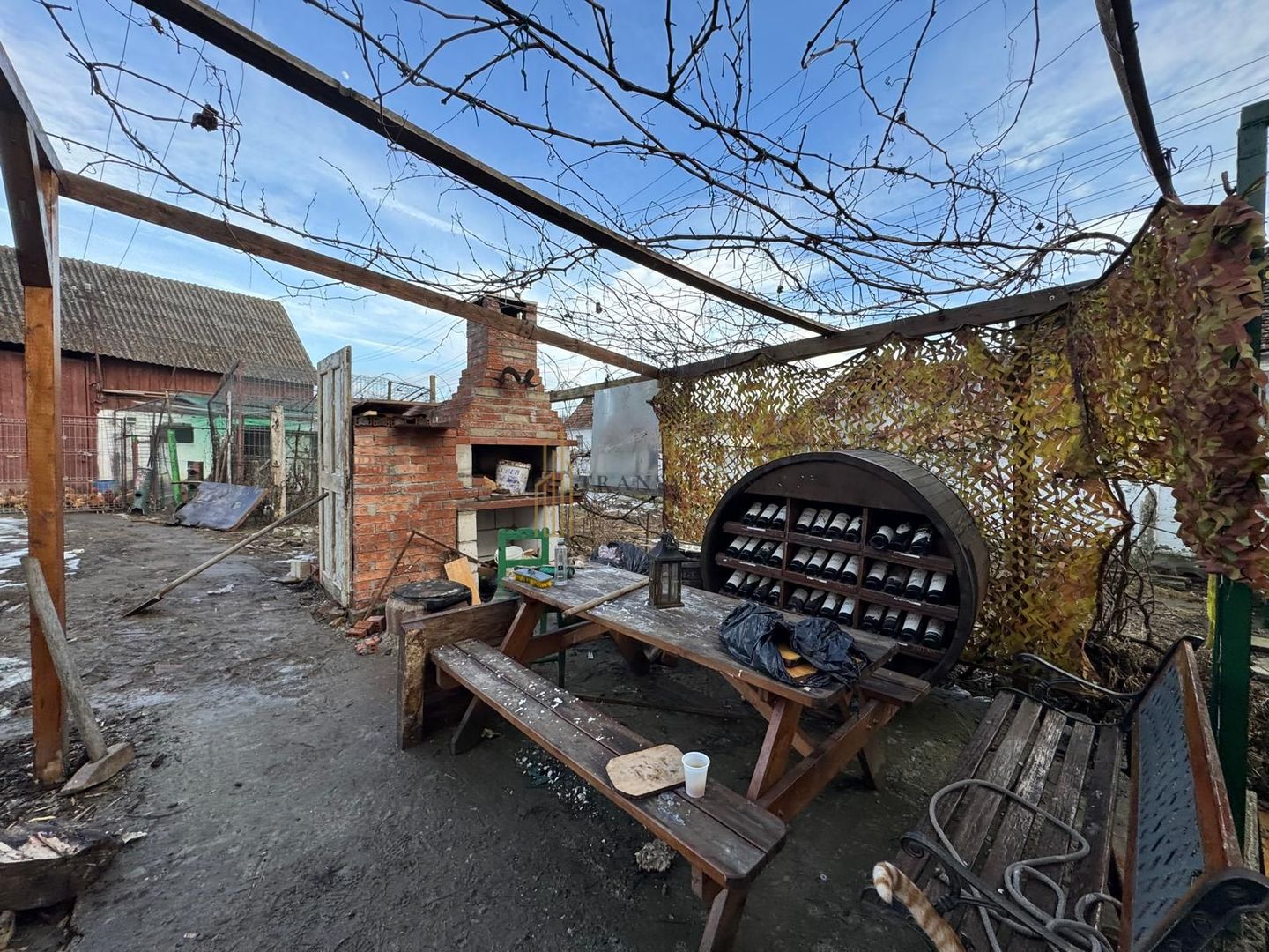 Casa de vanzare cu potential ridicat in Cornatel jud.Sibiu - Poză 3