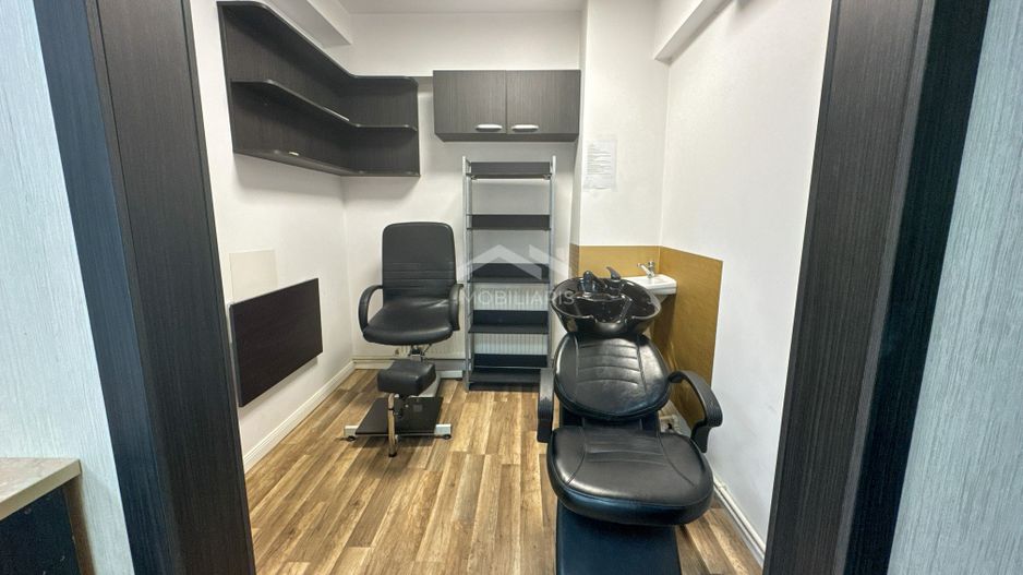 Spațiu comercial 45 mp parter - 2 parcări - salon amenajat - Poză 11