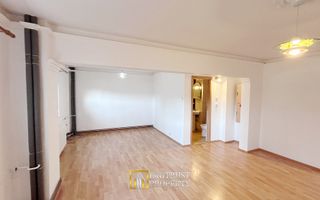 De vanzare apartament 4 camere, Arad - Poză 1