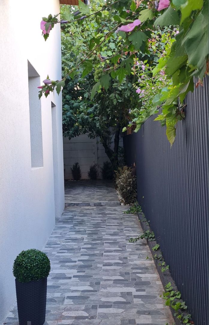 STUDIO CU GRADINA PROPRIE, BLOC NOU, CENTRALA PROPRIE, LIBER MUTARE - Poză 1