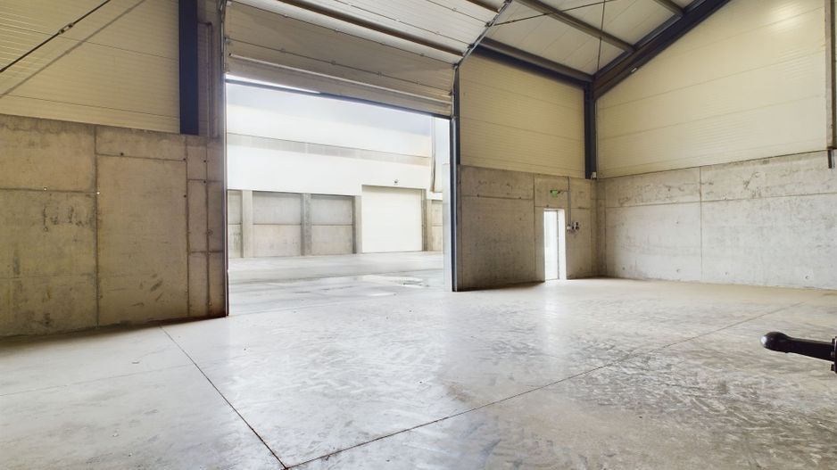 Hală industrială de 538mp Jebel, Timiș - Poză 1