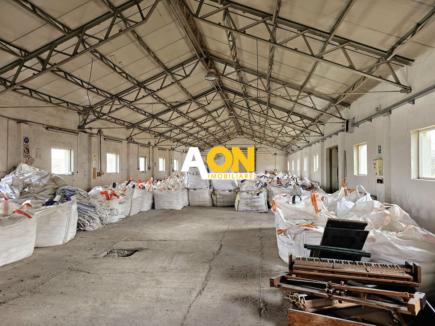 HALĂ Industrială/Producție 573mp, Teren 2793mp, DJ 107F, Comision 0 - Poză 4