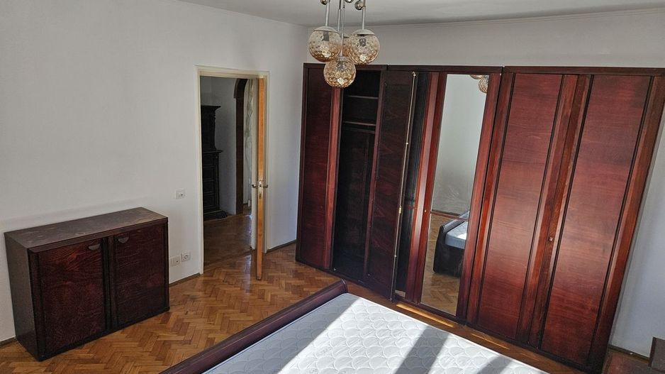 Apartament in Vila Cotroceni - Poză 3