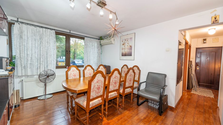 Apartament cu 3 camere, de vanzare,  58,3 mp, parter, in zona Titan - Poză 13