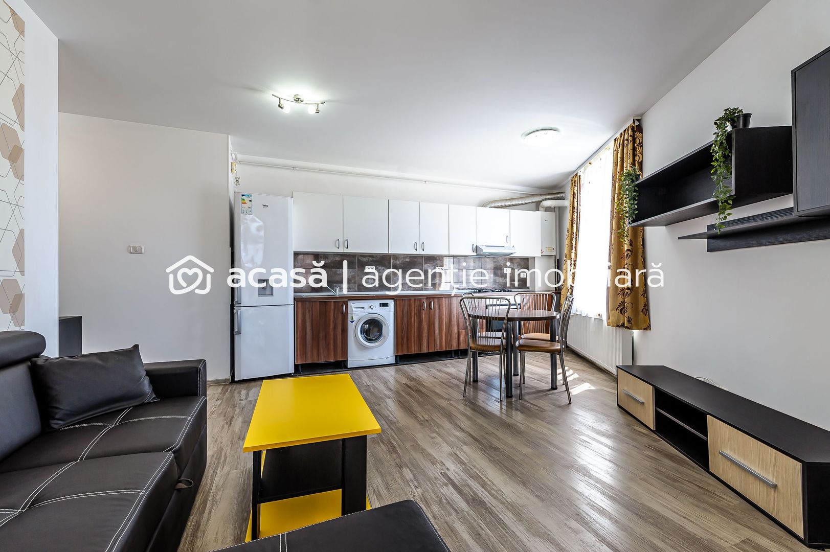 Apartament cochet cu 2 camere Via Romana, etajul 1,  renovat complet. - Poză 3