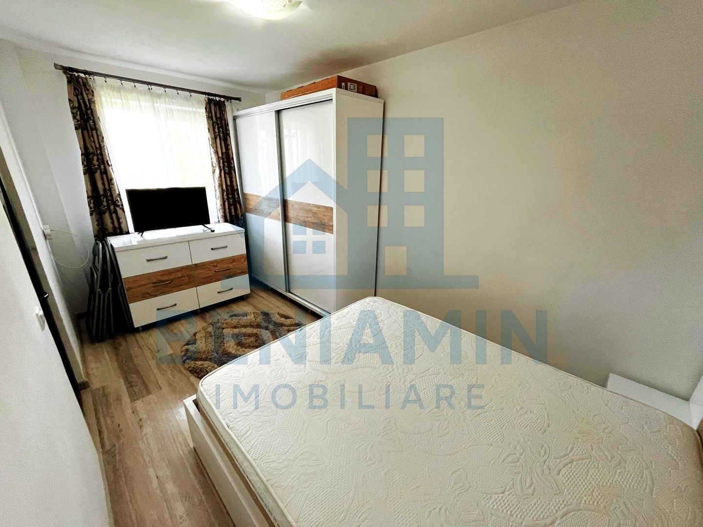 3 Camere-Mobilat-Utilat-Modern-Etaj 3- CT- Ideal Pentru Mutare Rapida - Poză 3