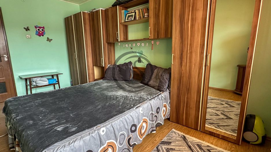 Apartament cu 3 camere de vanzare | Mobilat | Malu Rosu | Comision 0% - Poză 6