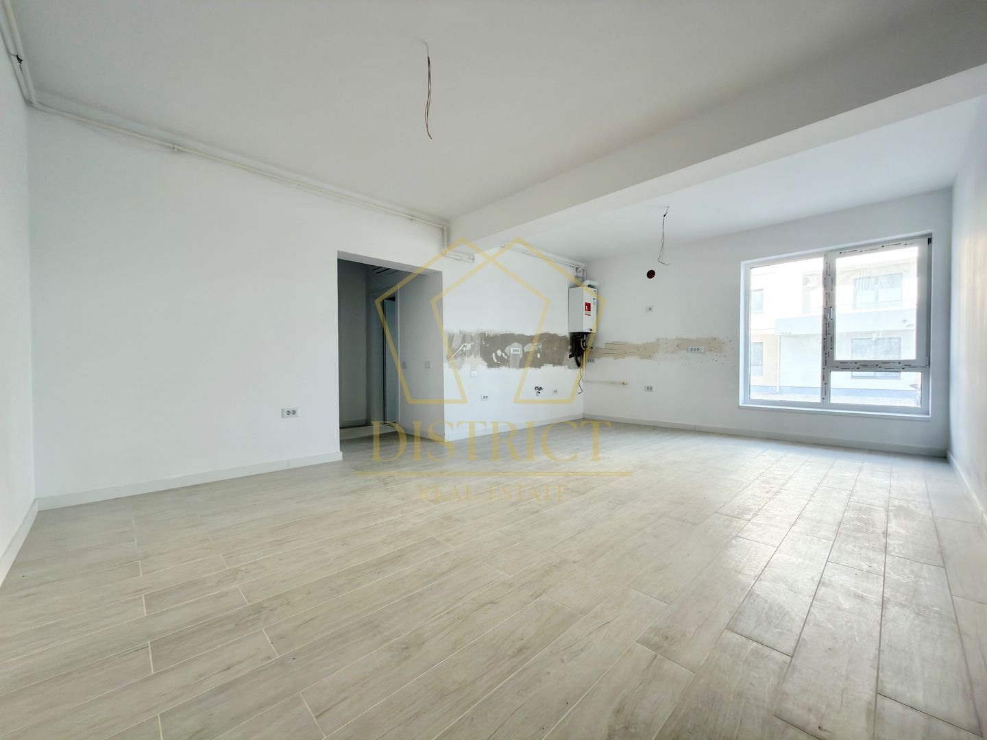 Apartament cu 2 camere, 54 mp utili la parter finalizat la asfalt in Giroc. - Poză 2