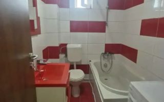 Garsonieră luminoasă cu geam la baie | complet utilată | Turnișor - Poză 5