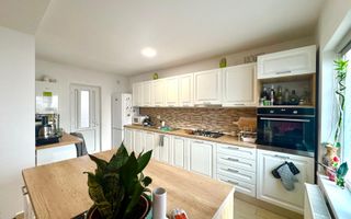 Casă individuală mobilată -655 mp teren - 4 camere |Sânmihaiu Român| - Poză 3