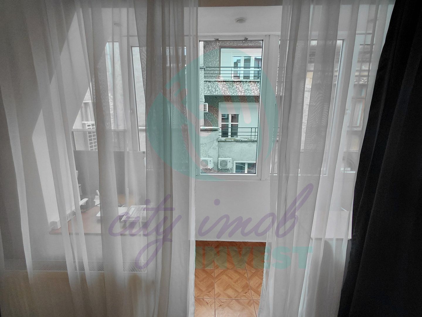 Interbelic 1934 | 4 camere, 4 balcoane, centrala | Piata Sf. Stefan - Poză 4