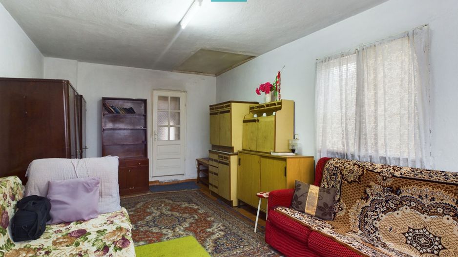 Casa cu 4 camere in Cicir - Poză 6