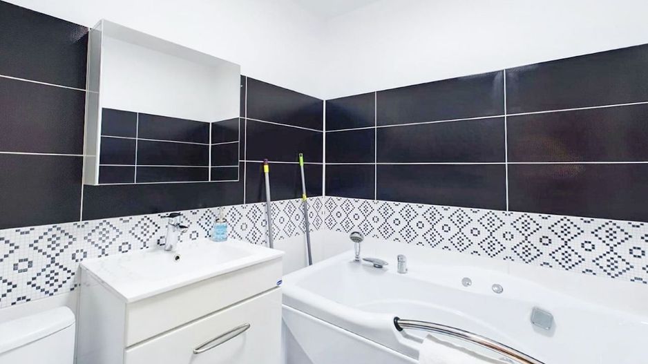 Închiriere apartament 3 camere, 80mp - Poză 7