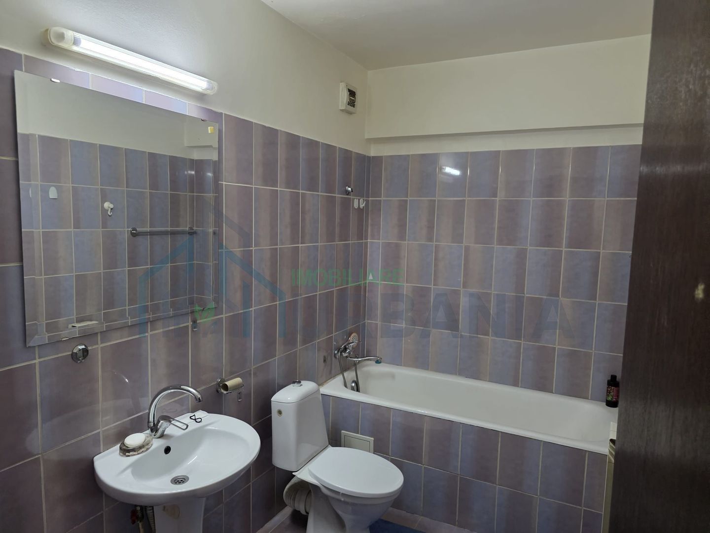 Inchiriez apartament Tatarasi Green Park - Poză 4