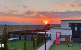 Vila ultrafinisata 550 mp utili si 2000 mp teren amenajat in Sibiu - Poză 23