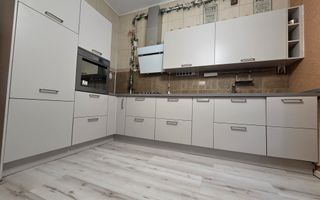 NOU! Vila deosebita, verdeata , intimitate , confort,  Parc Bazilescu - Poză 6