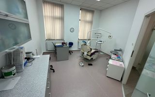 Apartament  4 camere în clădire istorica transformat în SAD - Poză 7