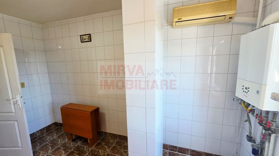 Vanzare apartament 3 camere, 2 băi, decomandat – Enăchiță Văcărescu - Poză 6
