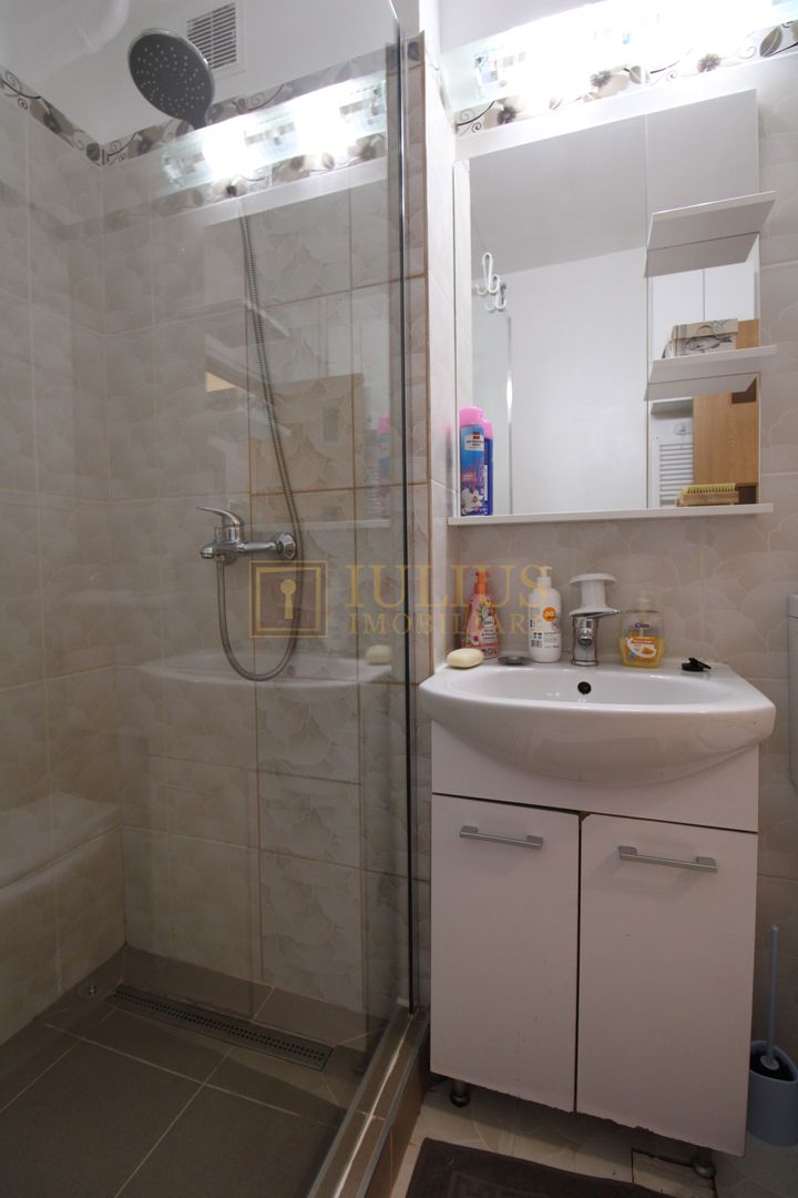 Piata Victoriei, 3 camere, centrala proprie - Poză 15