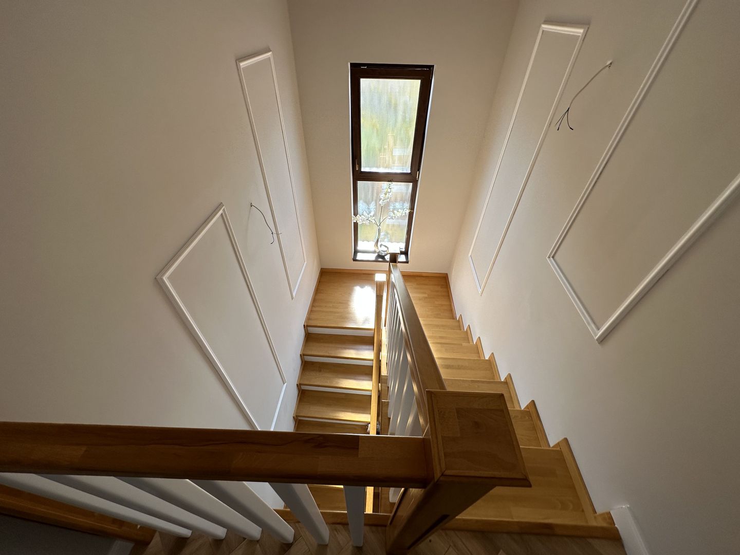 Duplex despartit prin spatiu tehnic  - teren 500mp - Poză 13