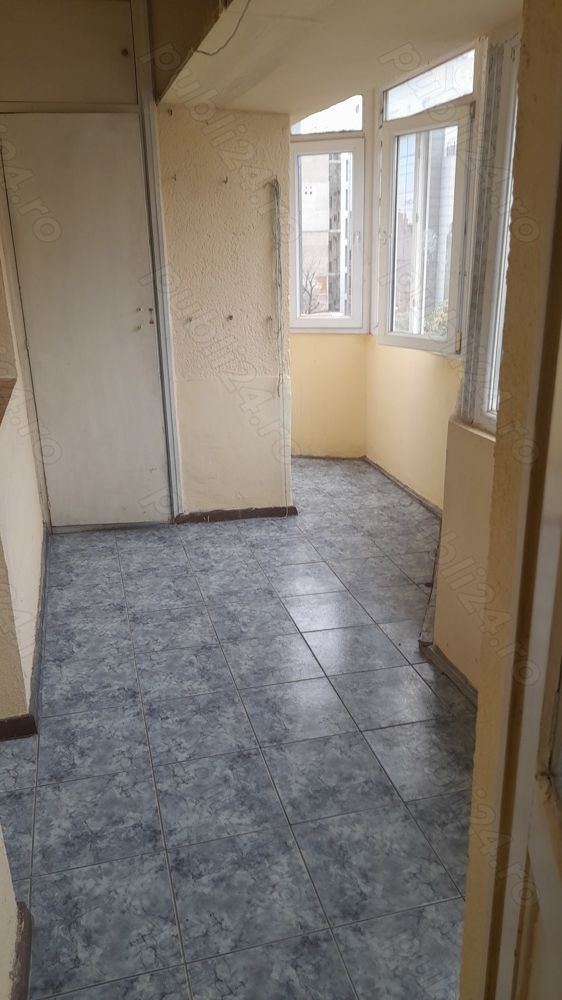 De vanzare ap 4 camere decomandat blv.Dacia - Poză 7