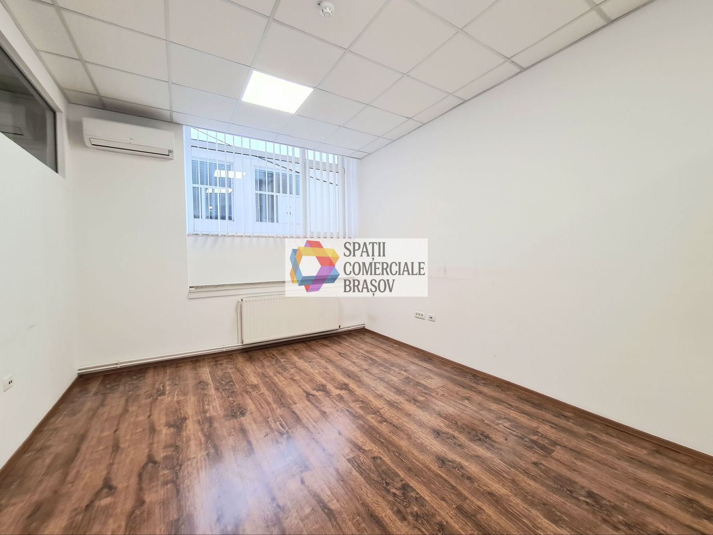 Spatiu birouri de închiriat Brasov - 220 mp # spatii-comerciale-brasov.ro - Poză 11