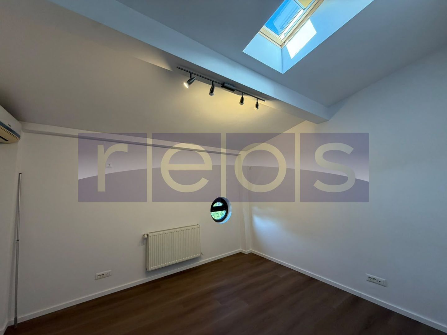 VANZARE APARTAMENT IN VILA | PARC KISELEFF | 134MP | NOU RENOVAT | - Poză 8