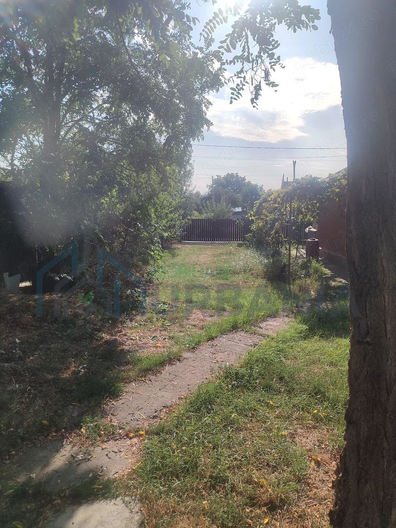 Teren intravilan 905 mp cu cabană de vară inclusă, Popricani, la 15 minute de Iași - Poză 3