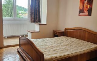 Bisericii Romane, apartament cu loc de parcare propriu, ideal  pentru studenti - Poză 1