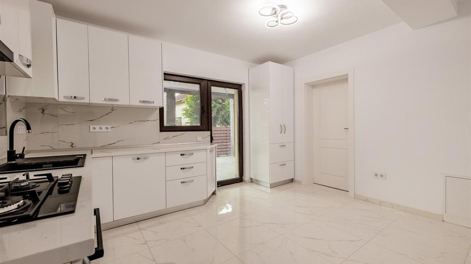 Vila in cartier rezidential, oportunitate personalizare interioare,Halchiu - Poză 3