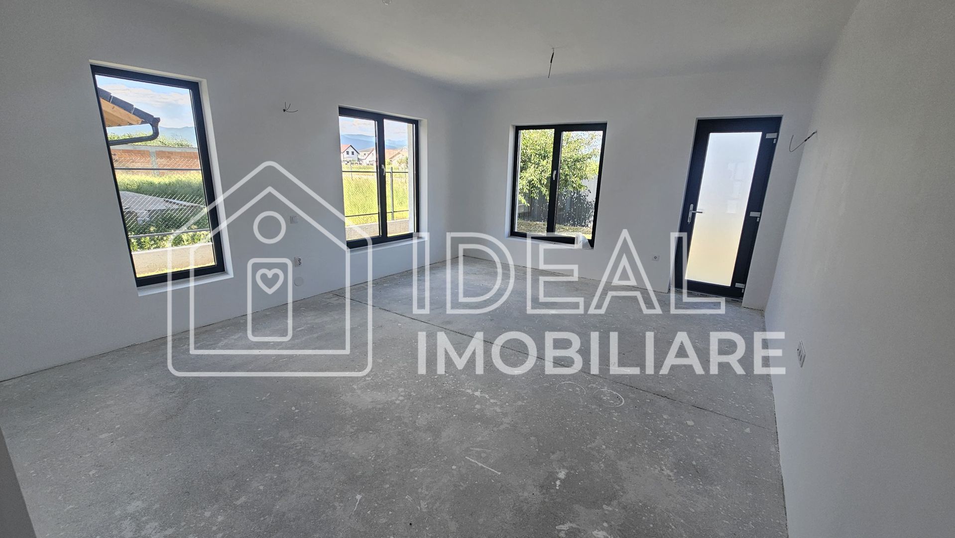 Casa individuala pe un singur nivel cu 445 mp teren, în Cristian - Poză 4