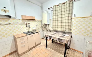 Apartament in Vilă interbelică | curte 250 mp, la 5 min metrou - Poză 11