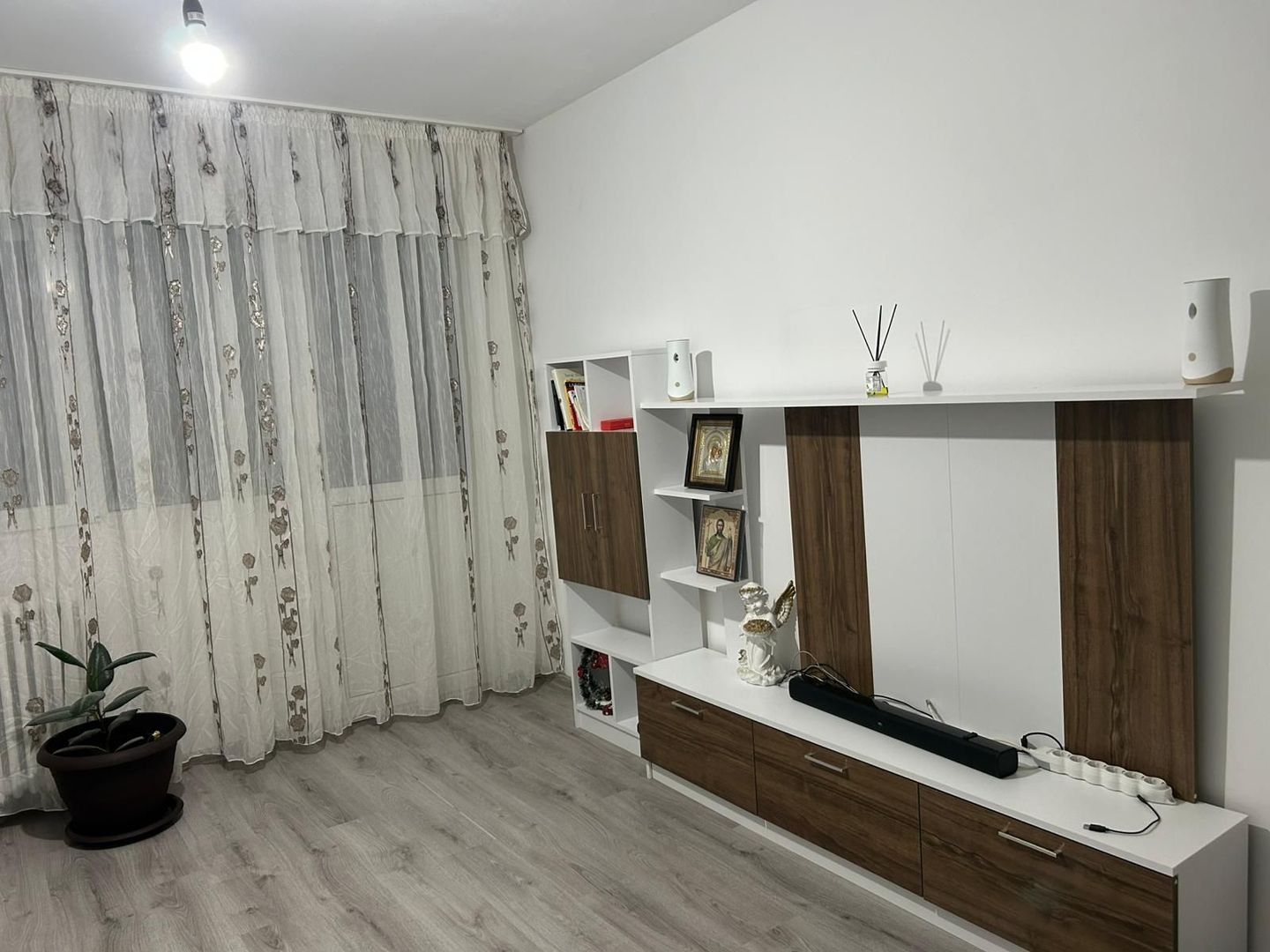 DE ÎNCHIRIAT: Apartament 2 camere, zona Piața Progresul - Poză 4