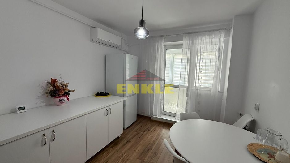 De inchiriat  apartament cu 2 camere decomandat, Ultracentral. - Poză 4