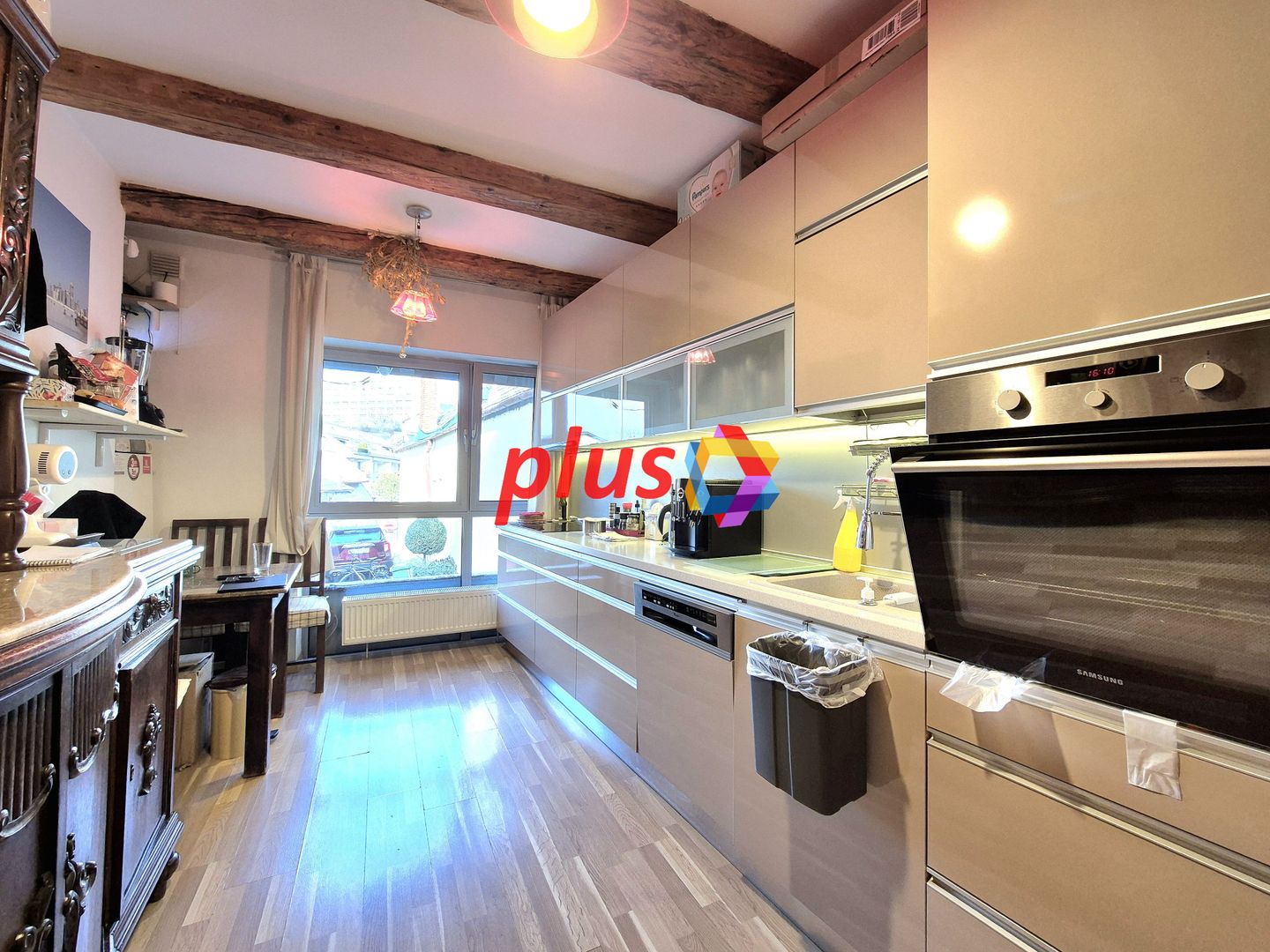 Proprietar - casa 5 camere singur in curte zona Brasovechi Crisan - Poză 1