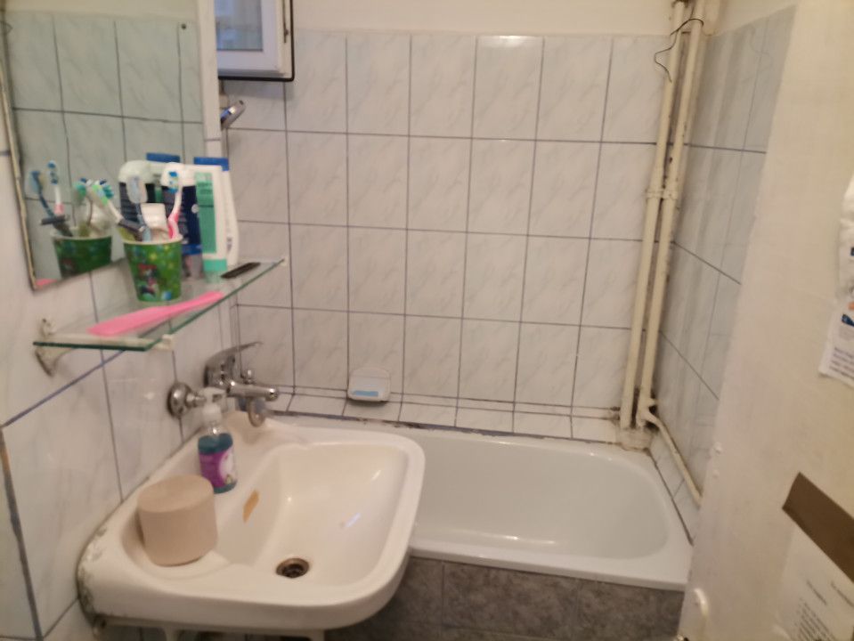 Inchiriere apartament 2 camere, nedecomandat, Trivale - Poză 4